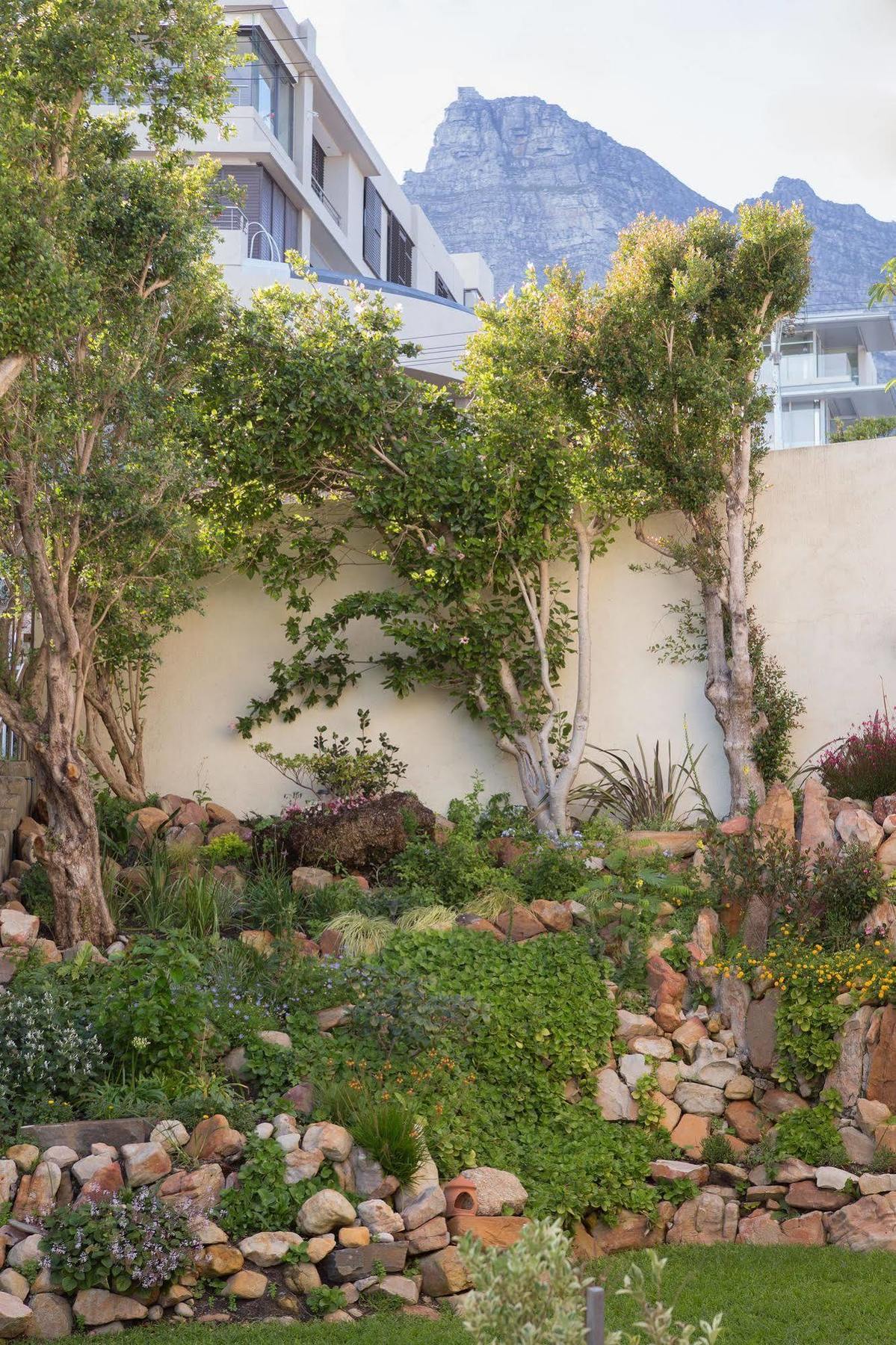 Ferienwohnung Caprice Camps Bay Exterior foto